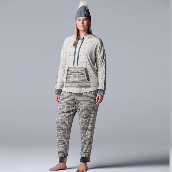 🍒NWT🍒 SIMPLY VERA WANG COZY 3 PC SLEEP GIFT SET - Picture 3 of 7